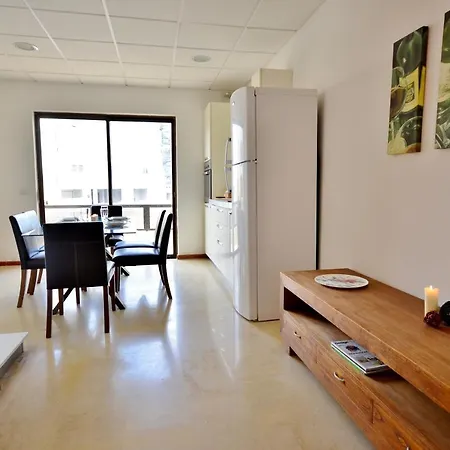 City Living Tk 2 Rm 4 Saint Julian's