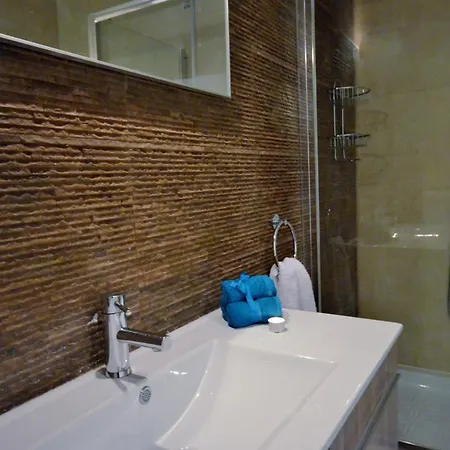 City Living Tk 2 Rm 4 Gasthof *